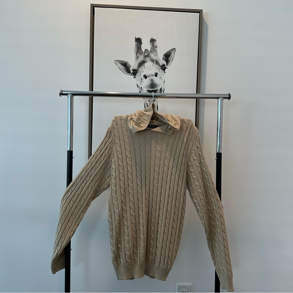 Hooded cable-knit sweater